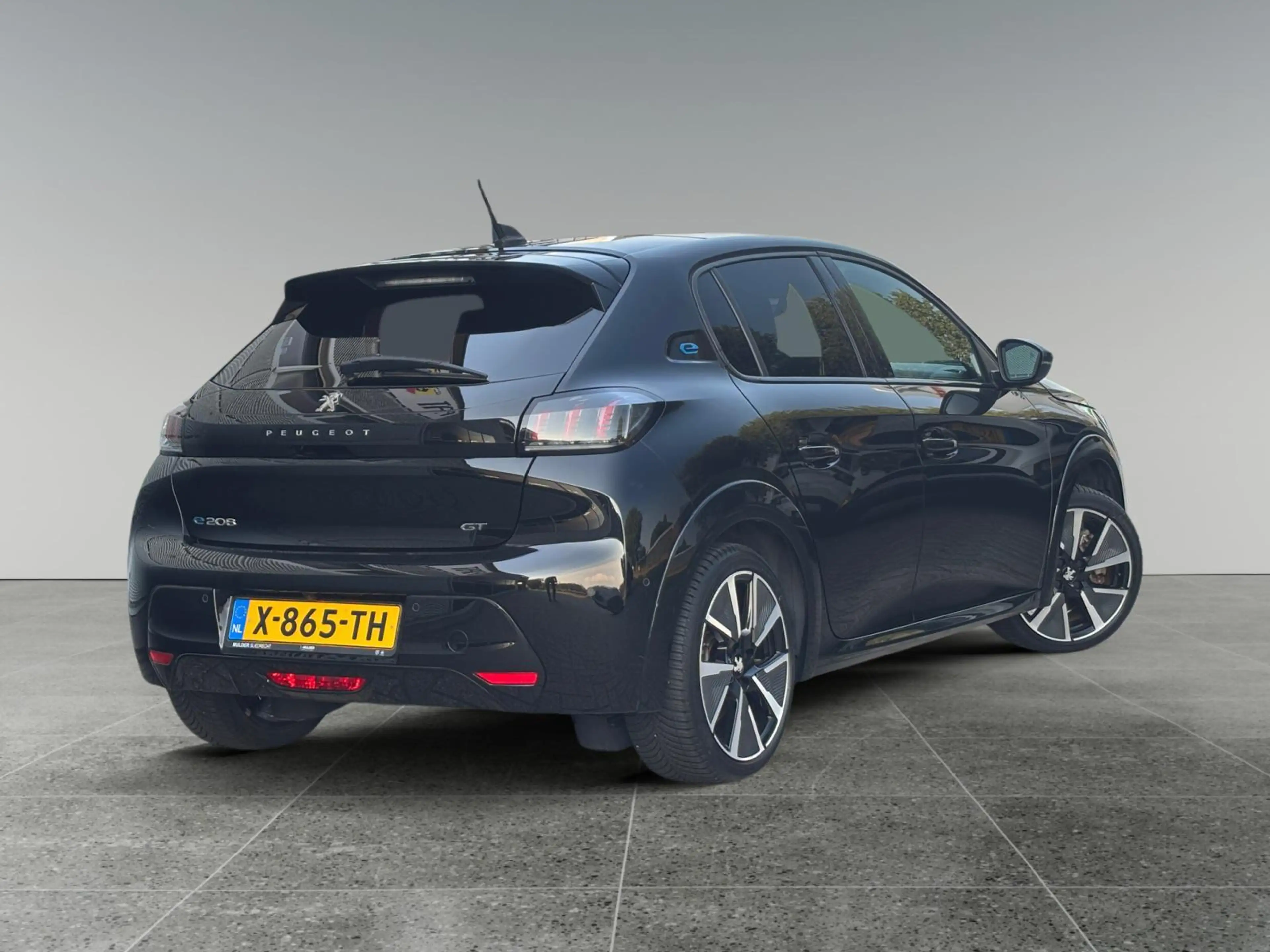 Peugeot e-208 GT EV 3-FASEN 50kWh 136pk | ADAPTIVE CRUISE | PANO — photo 5