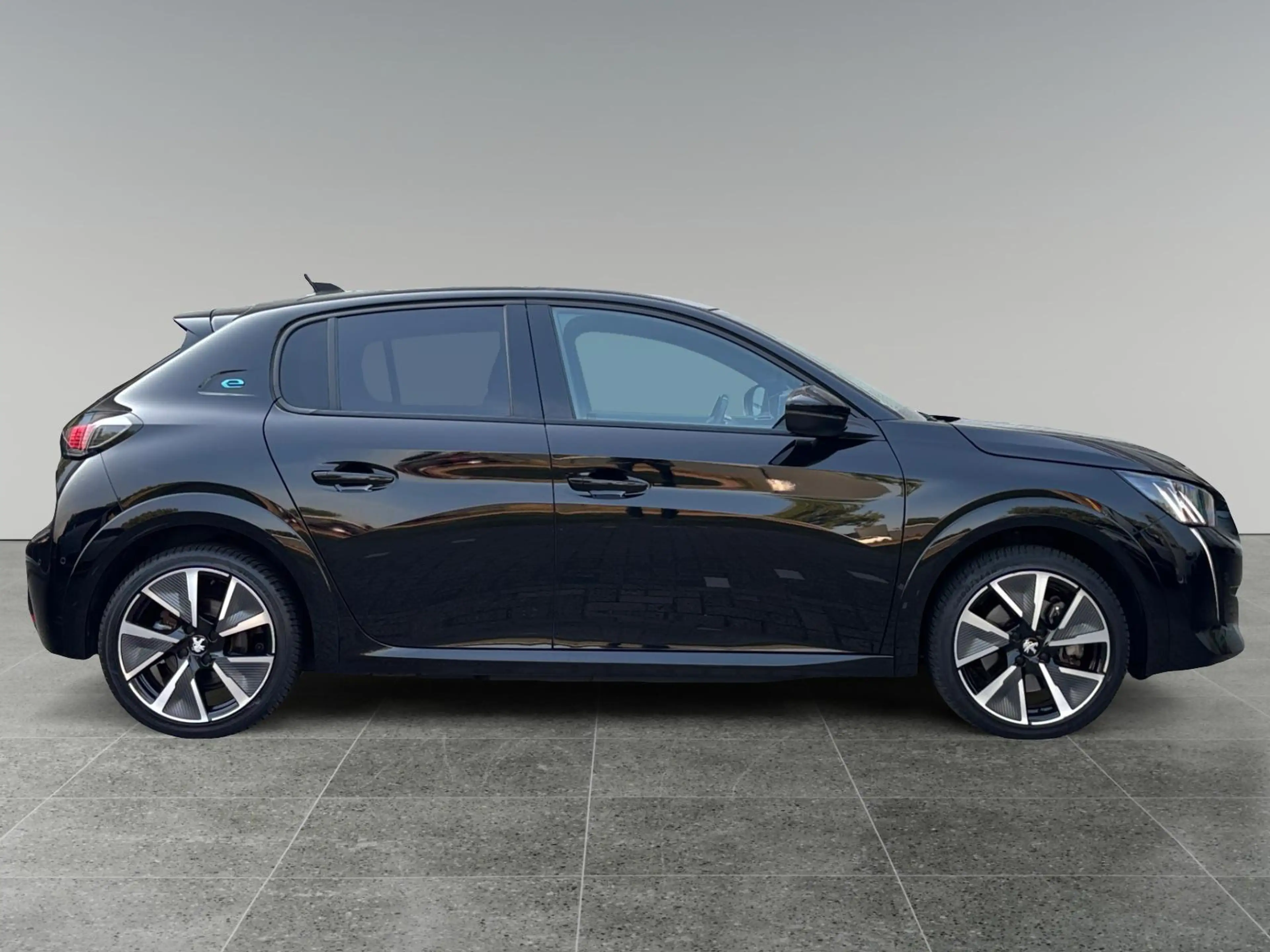 Peugeot e-208 GT EV 3-FASEN 50kWh 136pk | ADAPTIVE CRUISE | PANO — photo 6