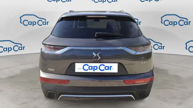 DS Automobiles DS 7 Crossback view 3