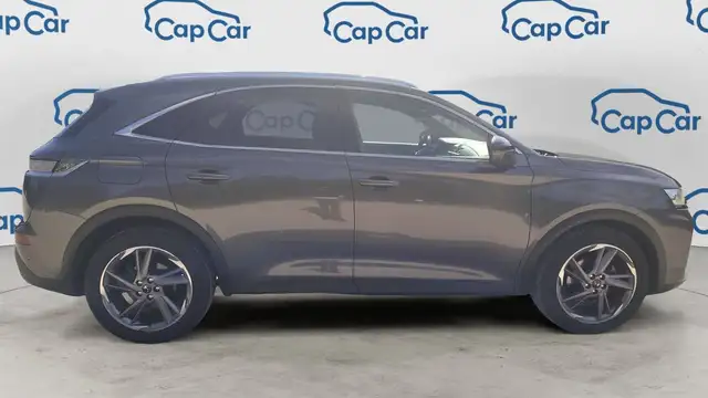 DS Automobiles DS 7 Crossback view 4