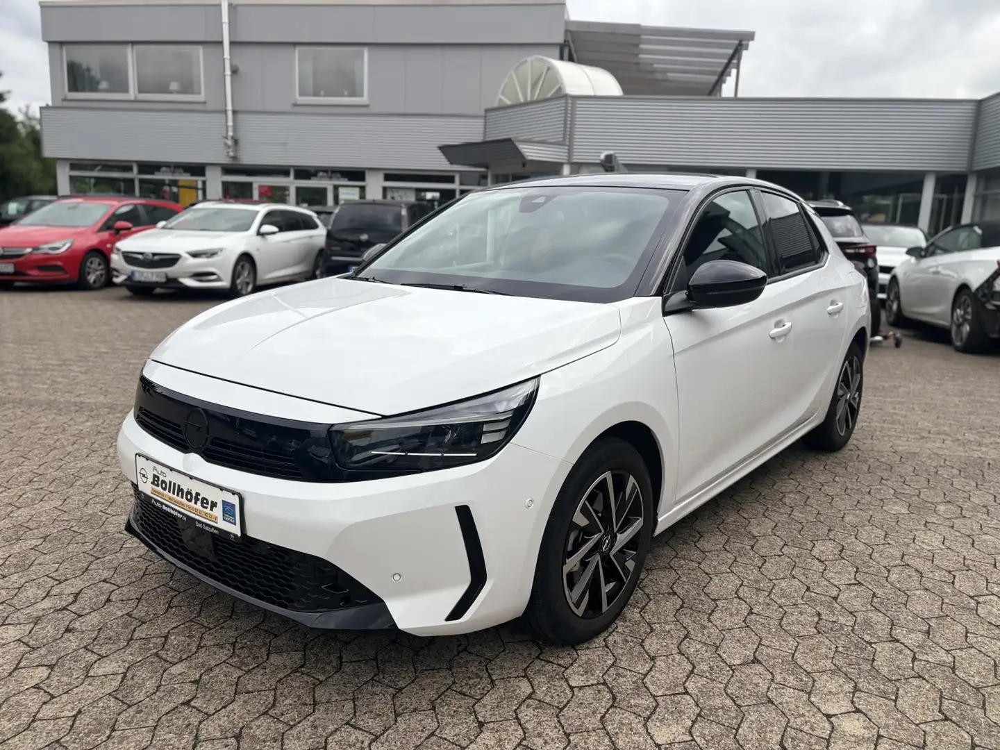Opel Corsa 1.2 GS NAVI/PDC V+H+CAM/KlimaAT/Keyless Weiß - 1
