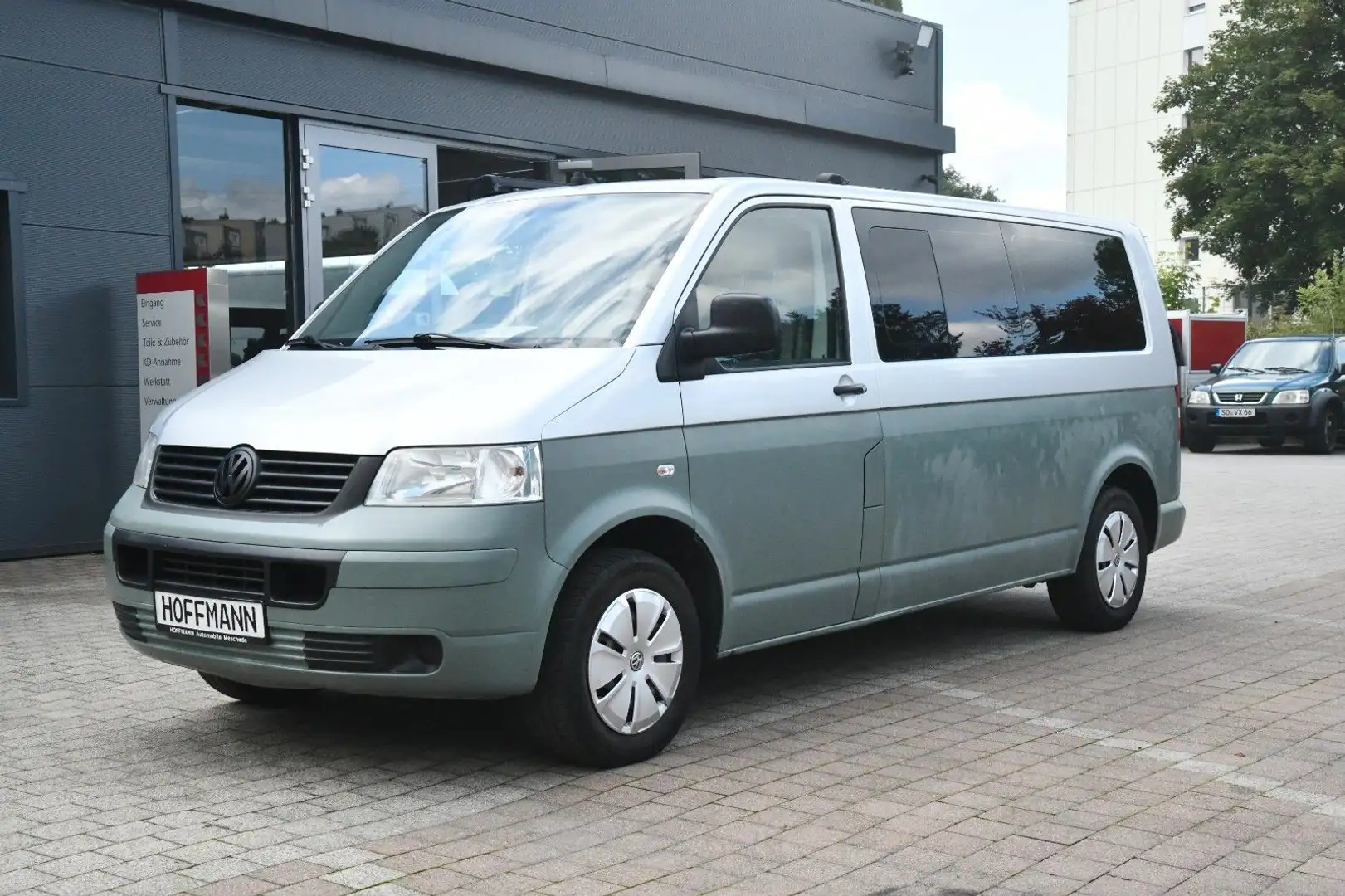 Volkswagen T5 Transporter 4Motion Allrad Camper Autark Silber - 2