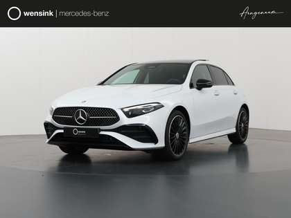 Mercedes-Benz A 250 e | AMG Line | Premium Pakket | Panorama-schuifdak