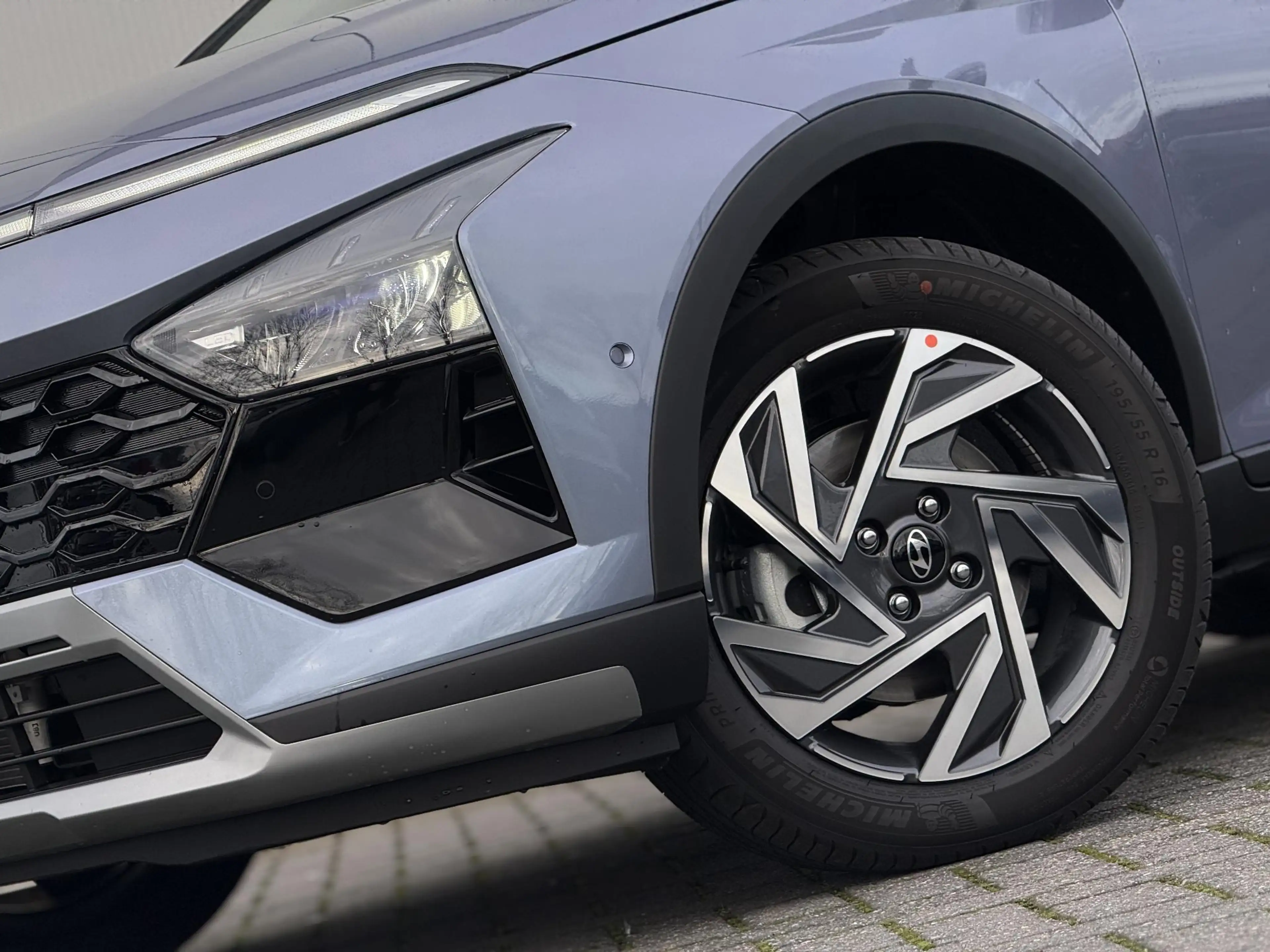 Hyundai BAYON 1.0 T-GDI Premium / Dodehoekdetectie / Stoel- & St — photo 6