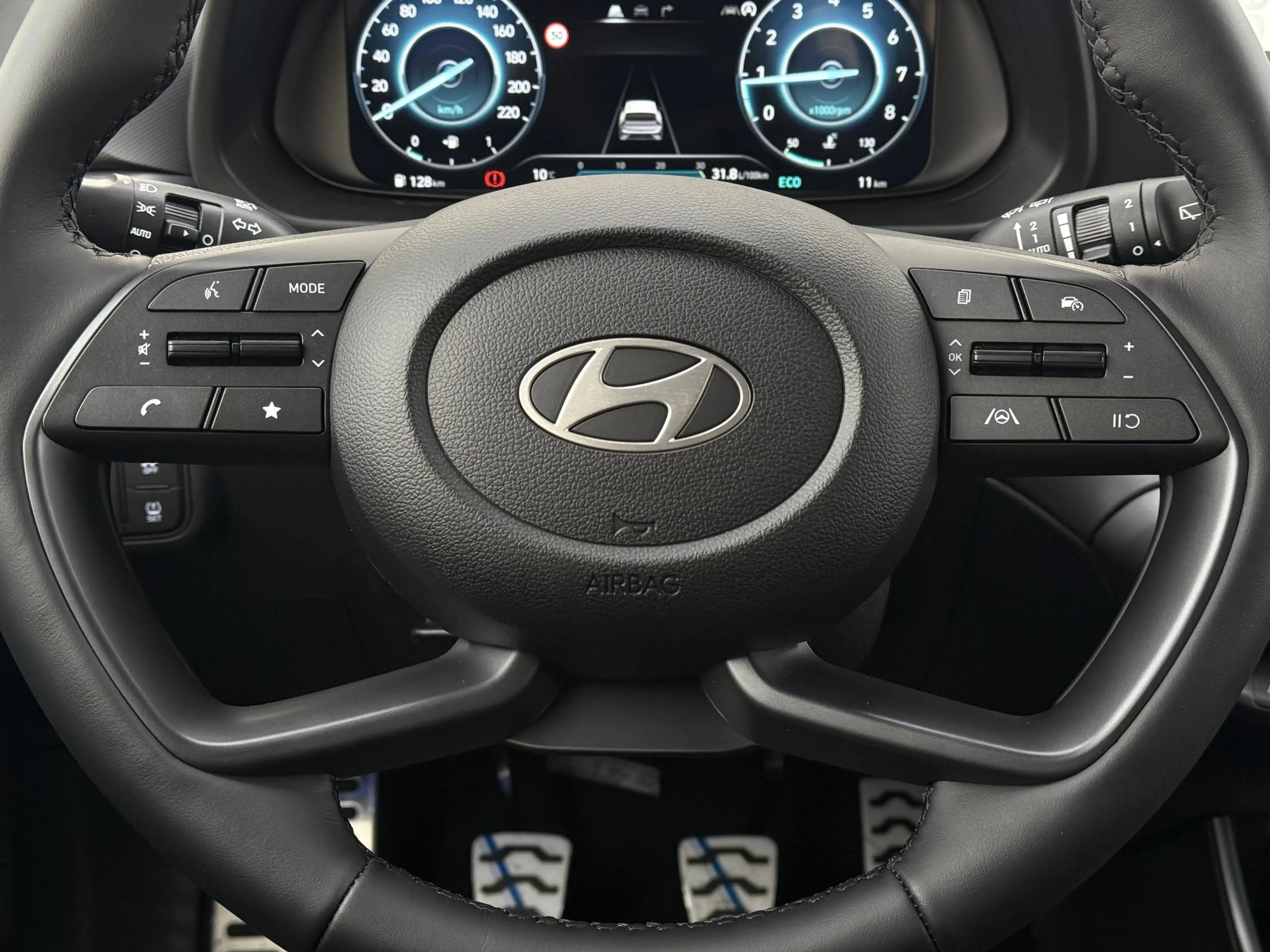 Hyundai BAYON 1.0 T-GDI Premium / Dodehoekdetectie / Stoel- & St — photo 32