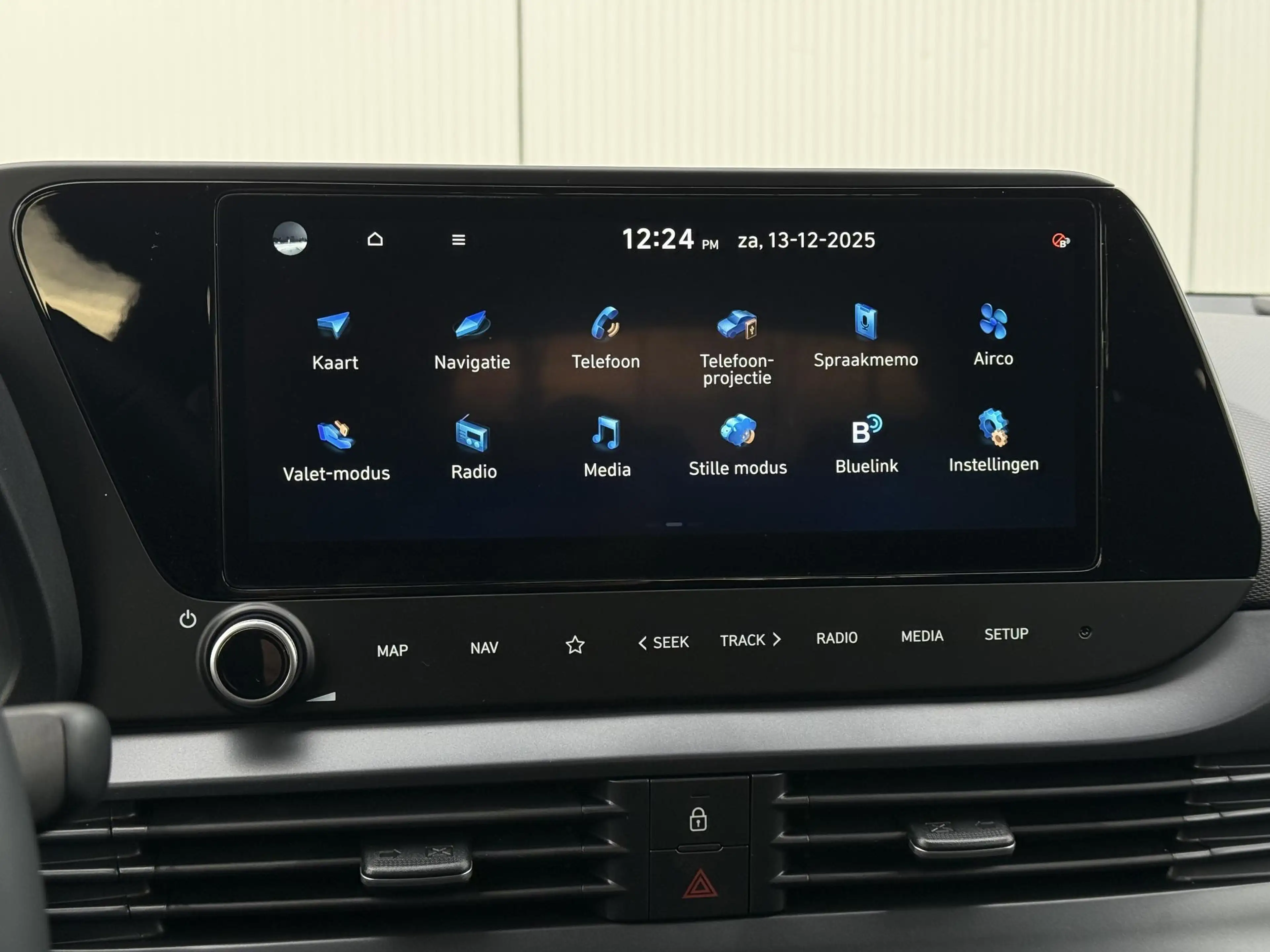 Hyundai BAYON 1.0 T-GDI Premium / Dodehoekdetectie / Stoel- & St — photo 42