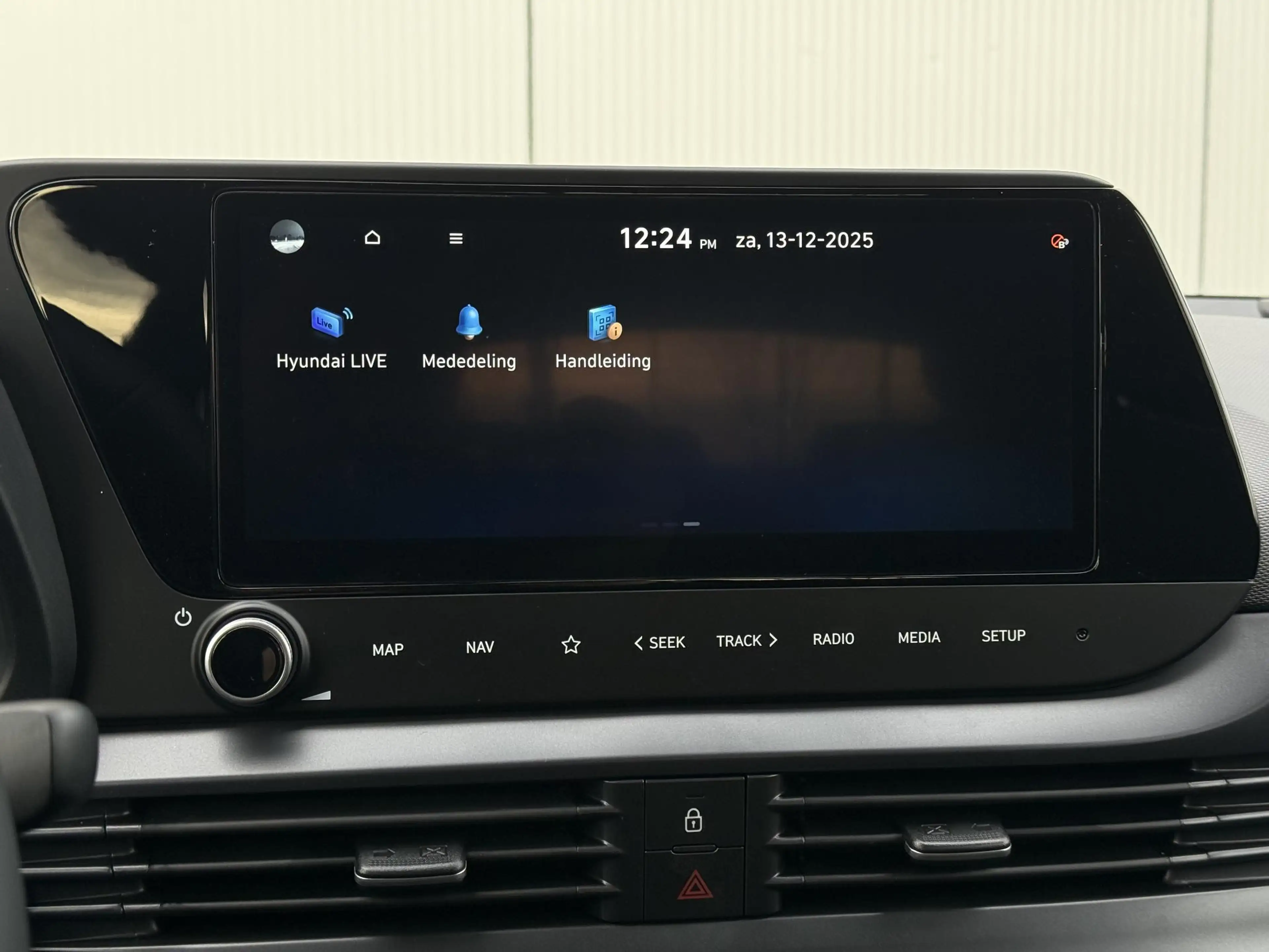 Hyundai BAYON 1.0 T-GDI Premium / Dodehoekdetectie / Stoel- & St — photo 43