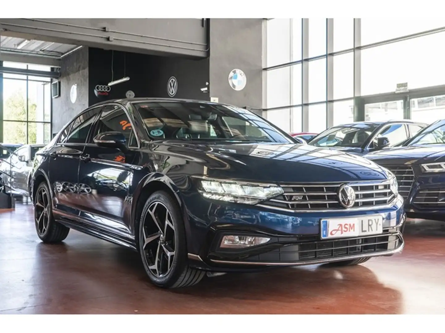 Volkswagen Passat 2.0TDI R-Line 110kW Azul - 2