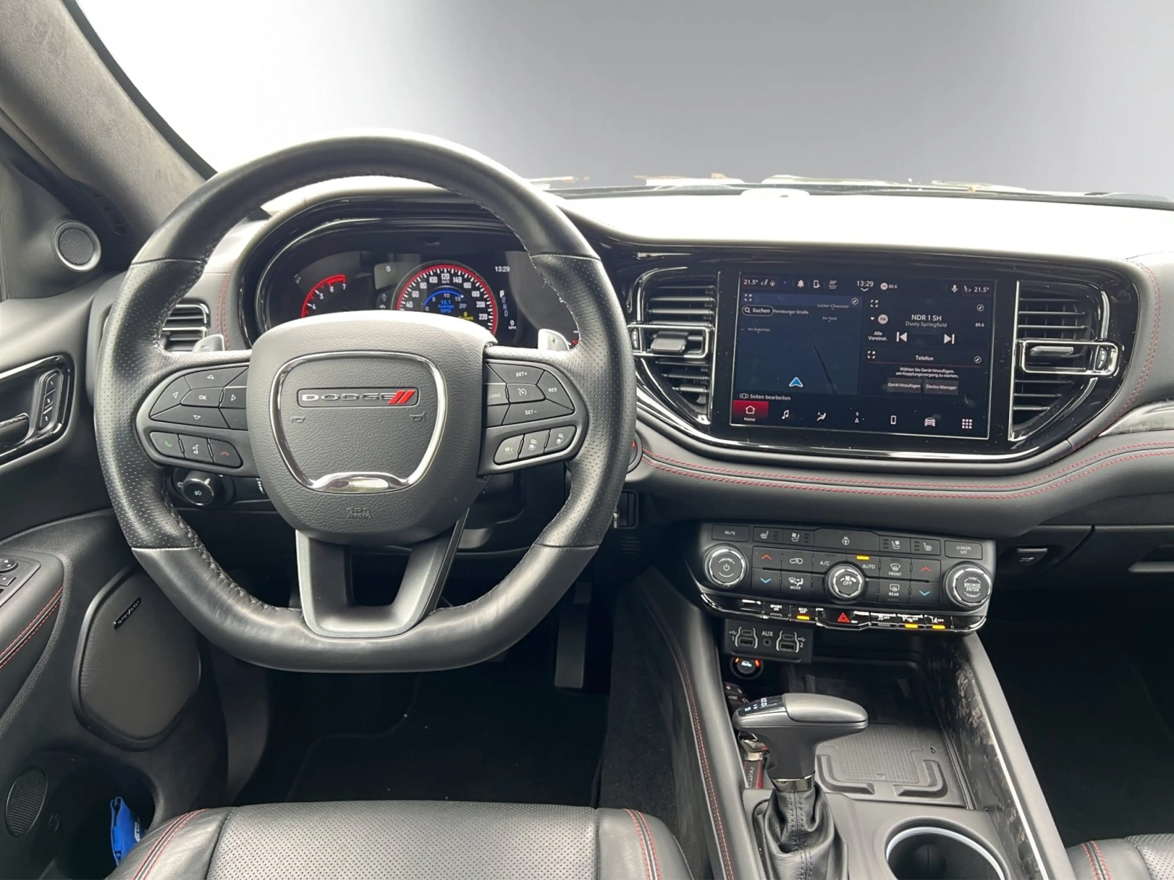 Dodge Durango 5,7 R/T AWD — photo 13