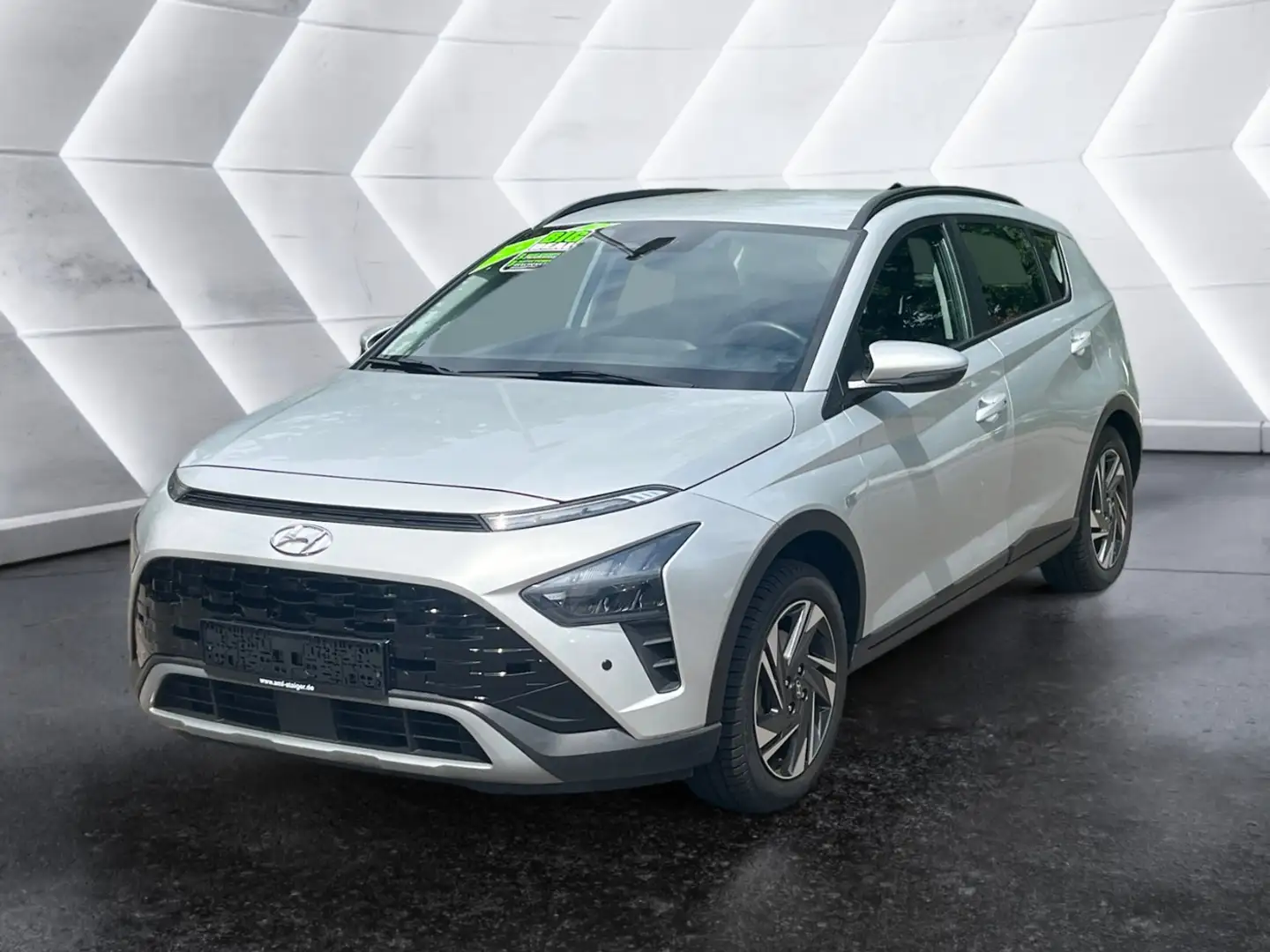 Hyundai BAYON 1.0 T-GDI Trend Matrix AUT DynLicht Kam. Silber - 2