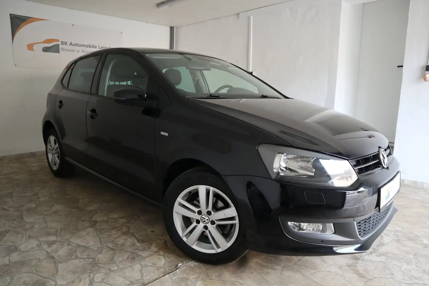 Volkswagen Polo 1.2 TSI MATCH + Klima/ Alu/ Sitzheizung/ Einparkh. Schwarz - 2