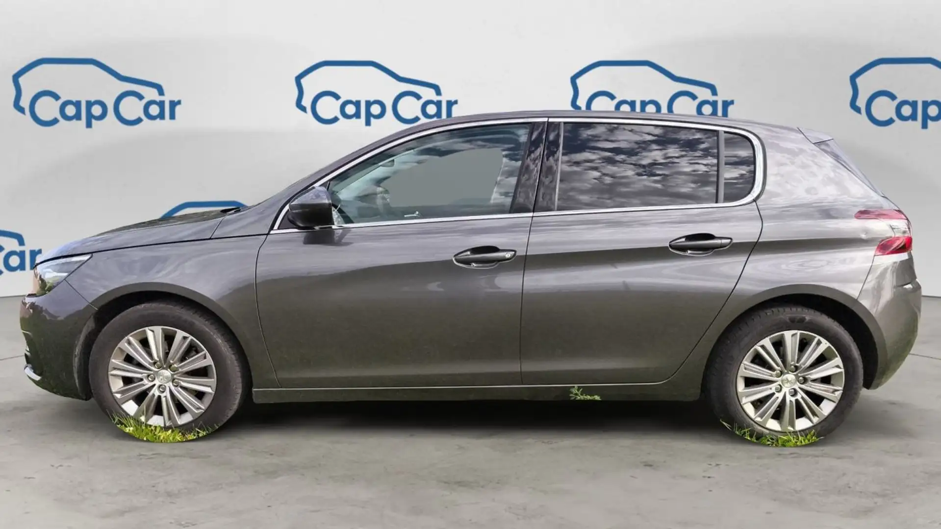 Peugeot 308 1.2 PureTech 130 Allure - Entretien constructeur - 2