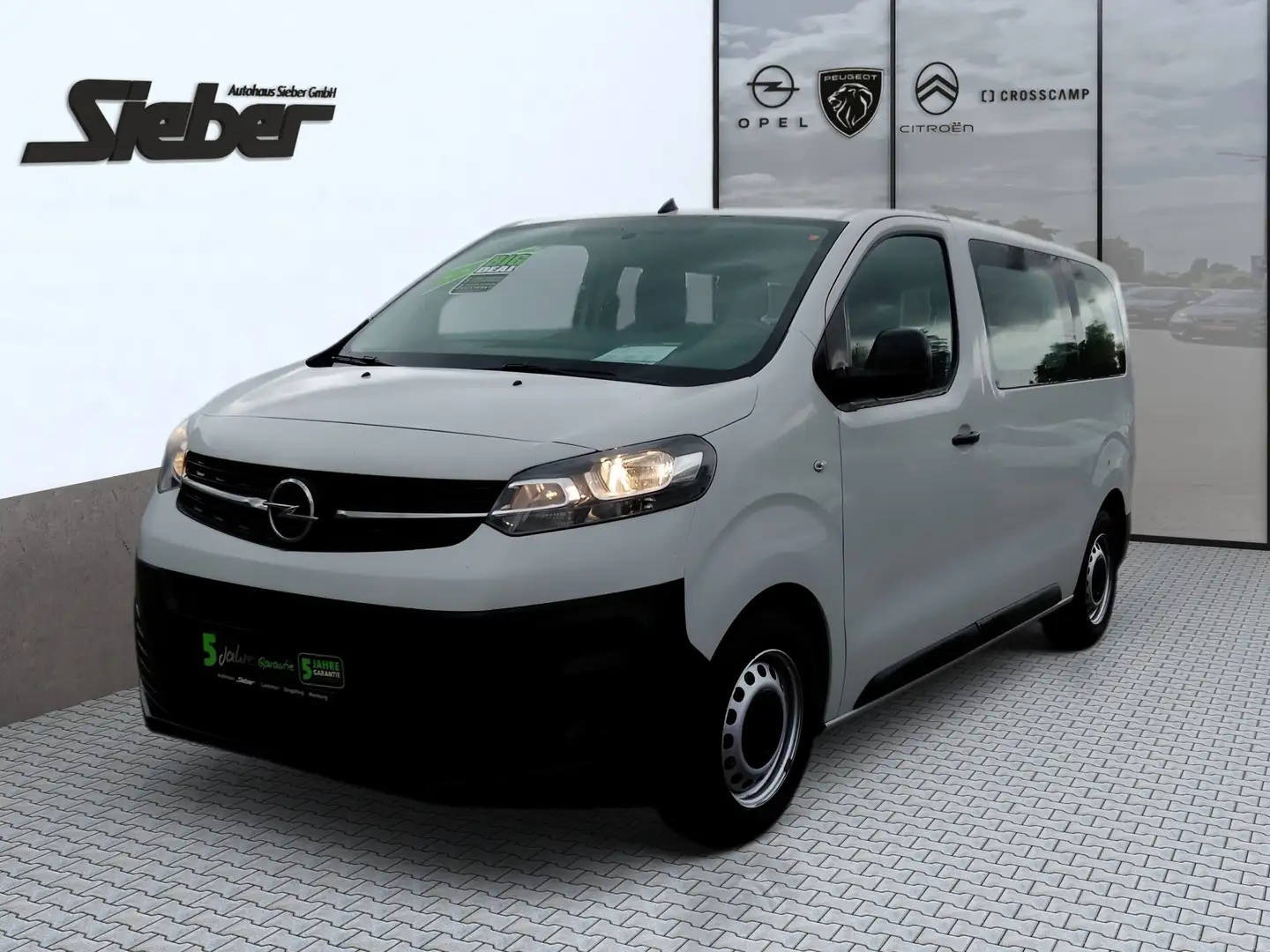 Opel Vivaro Kombi (L2) 1.5 Klima Tempomat Radio Biały - 2