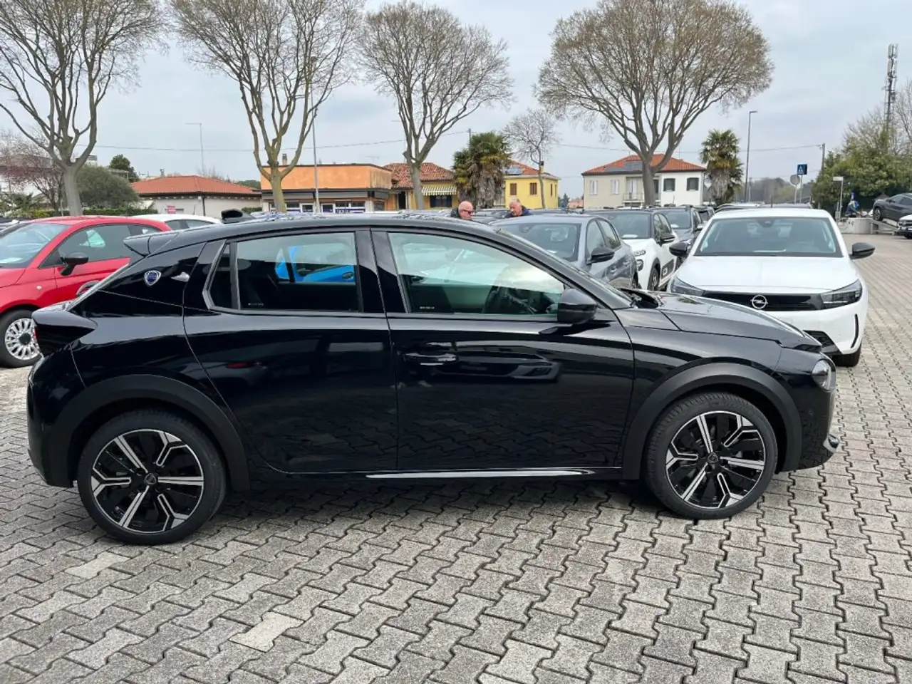 Lancia Ypsilon 2025