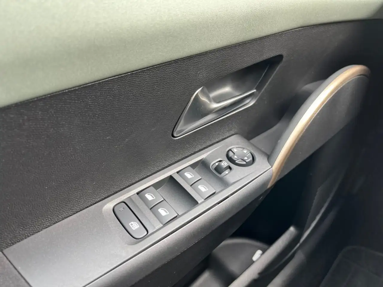 Lancia Ypsilon 2025 — фото 14