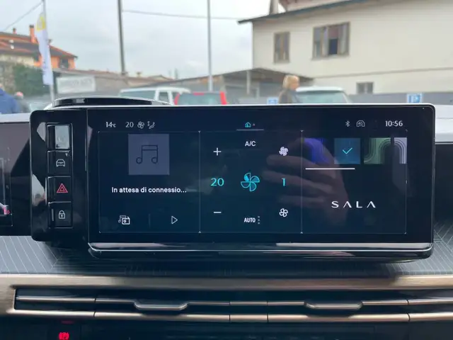 Lancia Ypsilon view 12