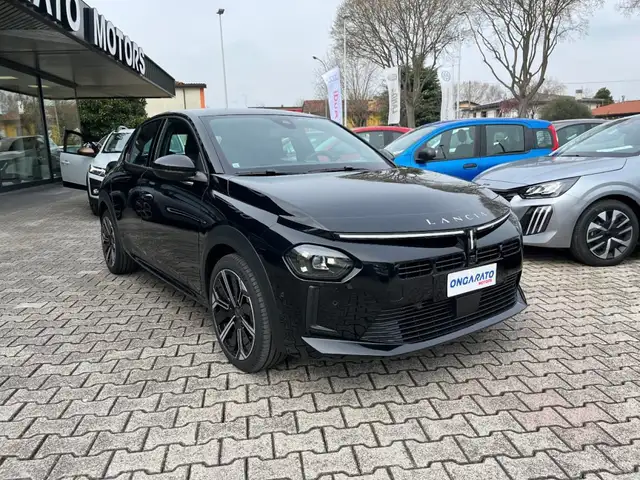 Lancia Ypsilon view 3