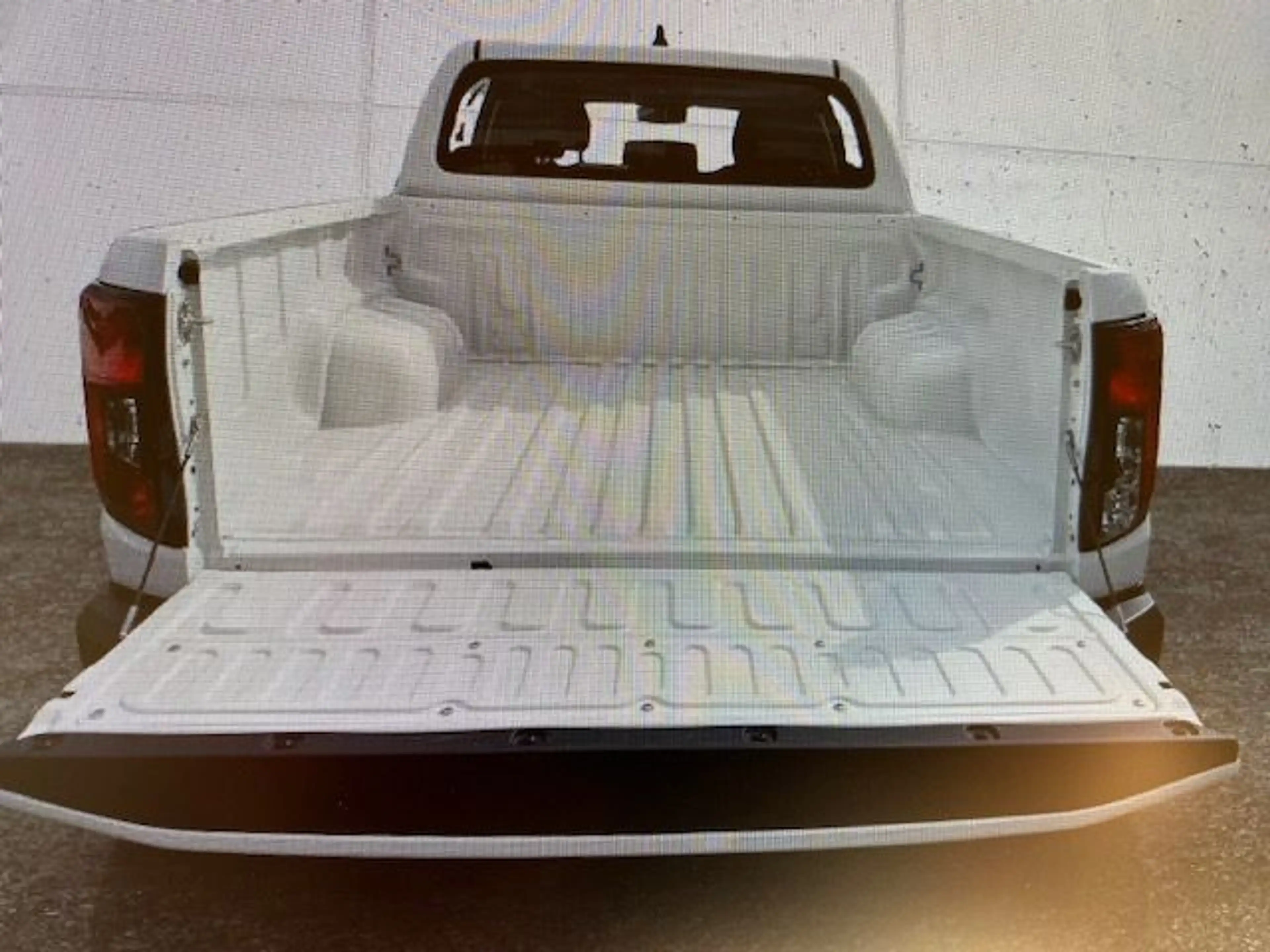 Toyota Hilux 2,8 MHEV DK Duty  4X4 APPLECAR ACC diverse — photo 10
