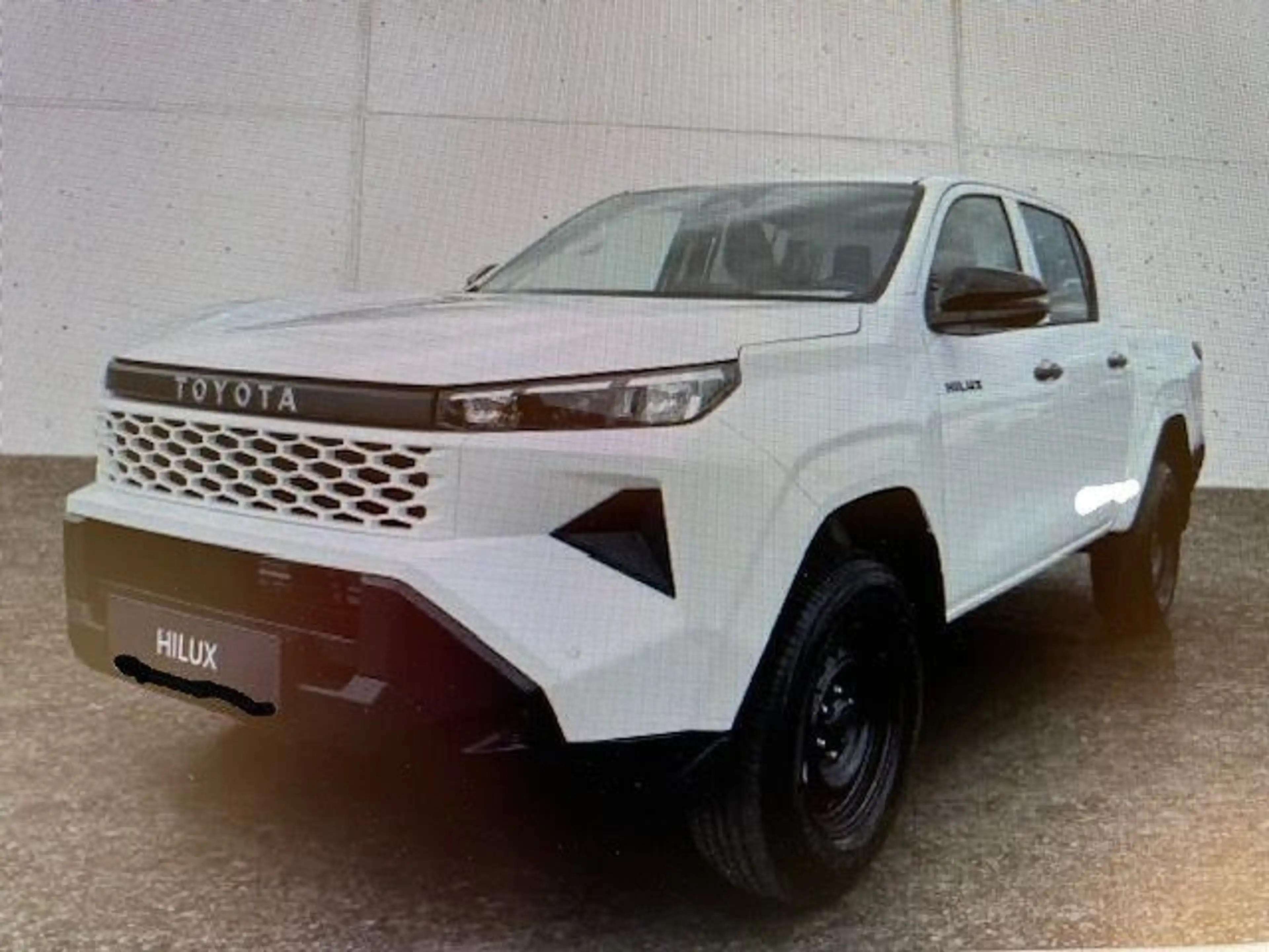 Toyota Hilux 2,8 MHEV DK Duty  4X4 APPLECAR ACC diverse