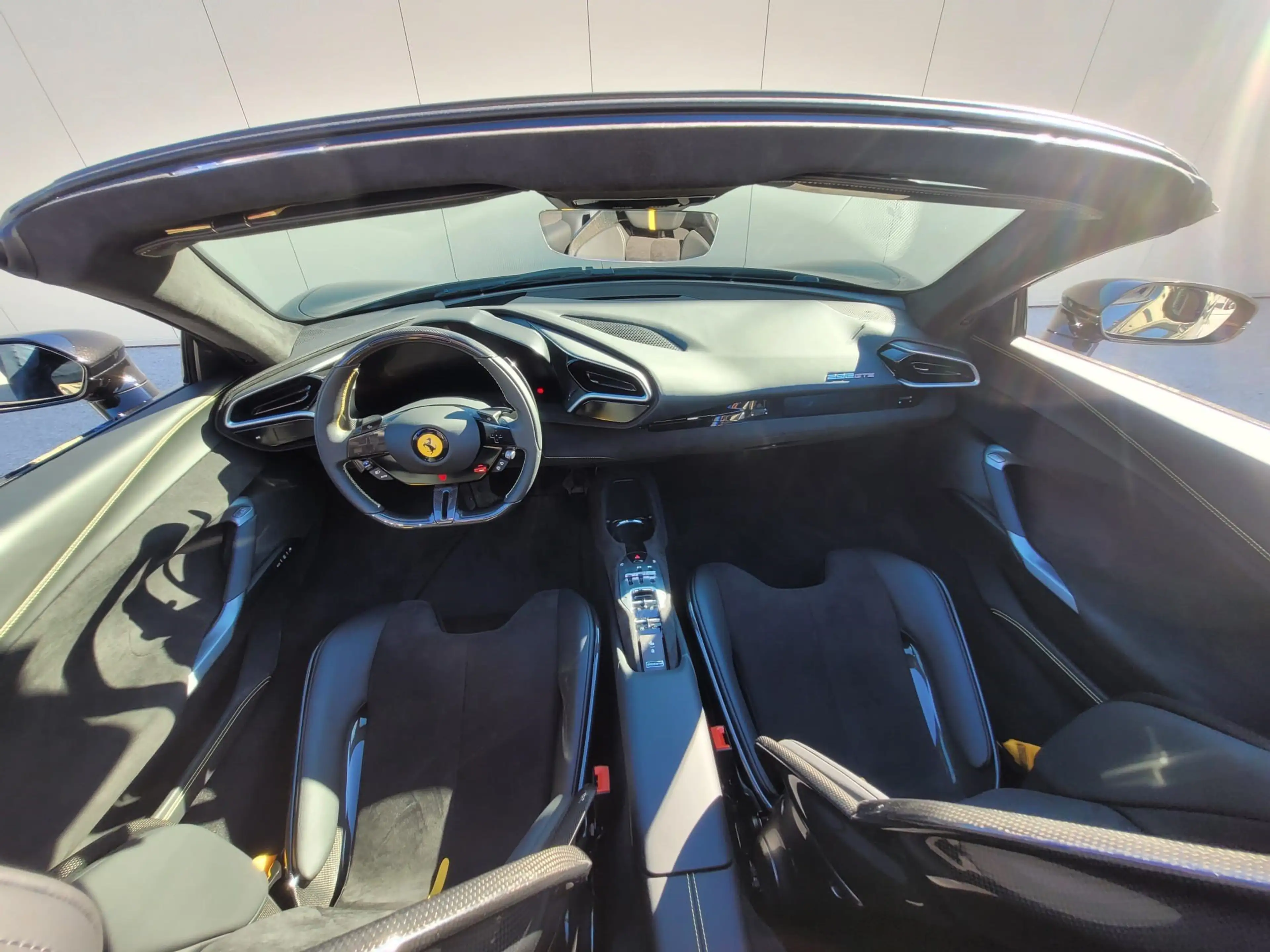 Ferrari 296 GTS 296 GTS Roadster PHEV F1 DCT — photo 5