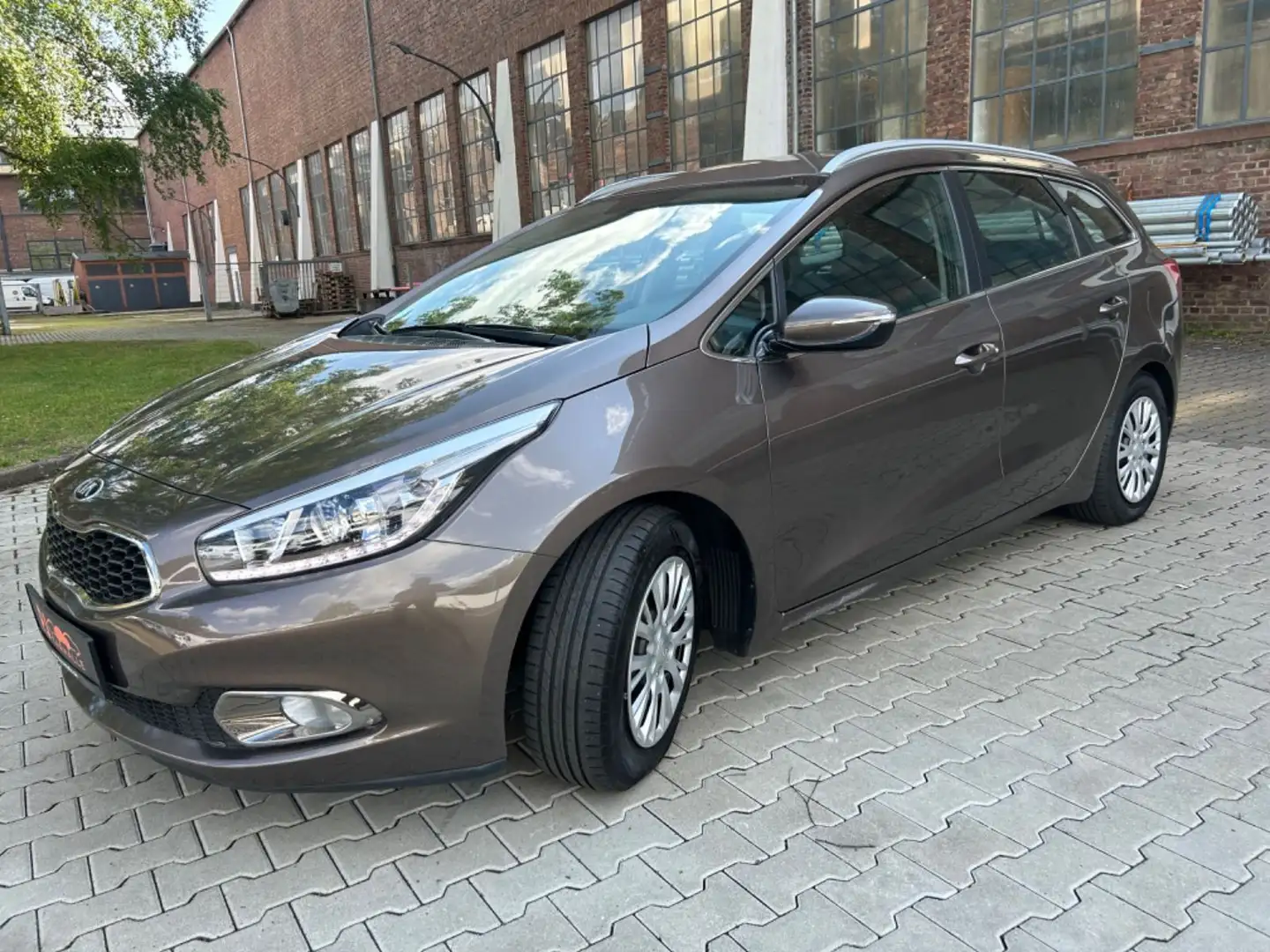 Kia Ceed SW / cee'd SW **Inkl Garantie** Ersthand** - 1
