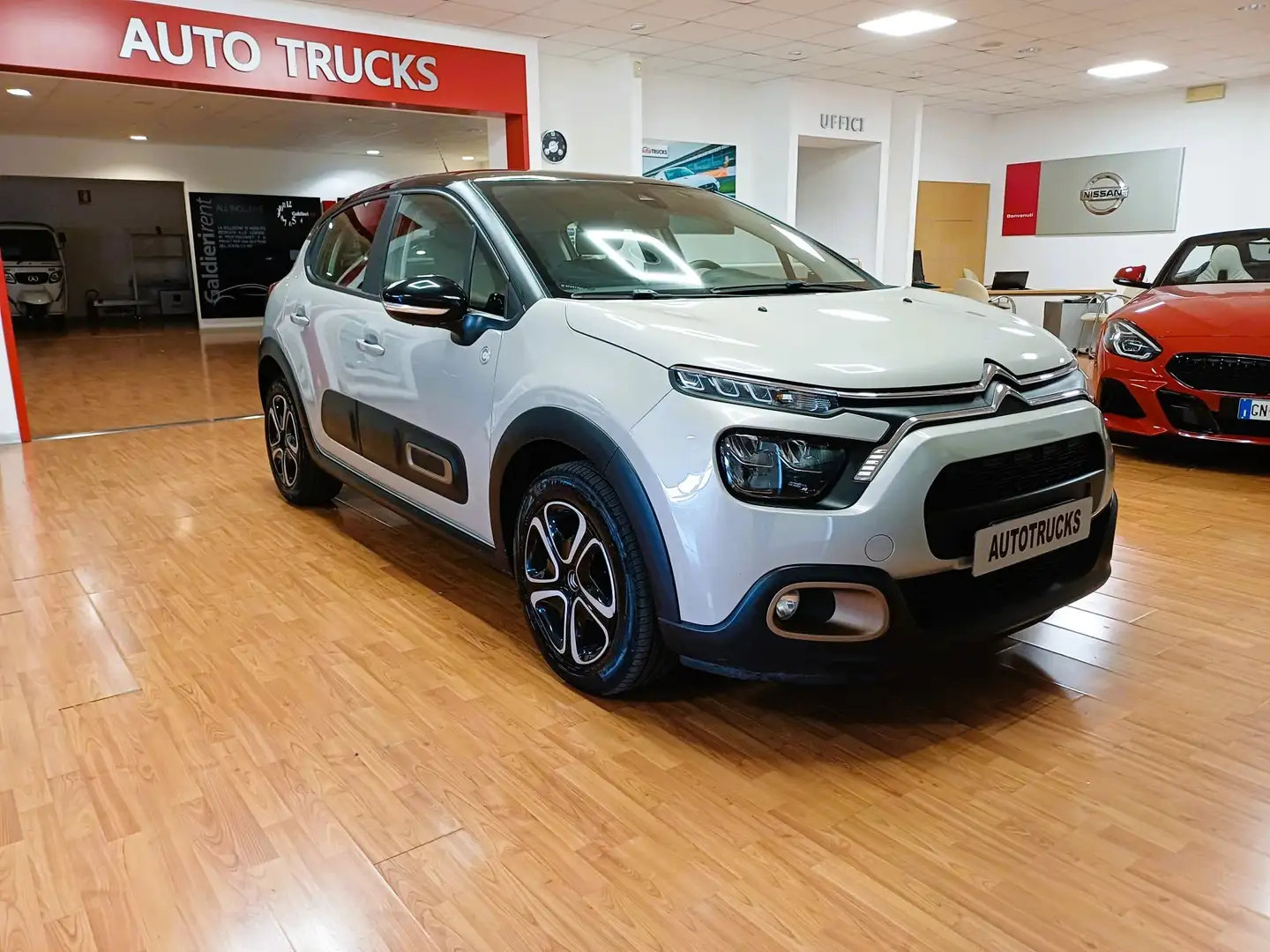 Citroen C3 1.5 bluehdi Feel Pack s Beige - 1