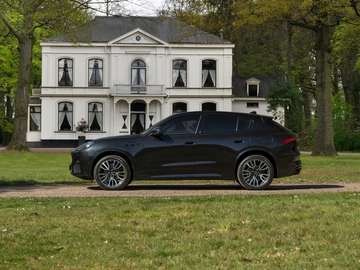 Modena 330pk | Luchtvering | Head-up