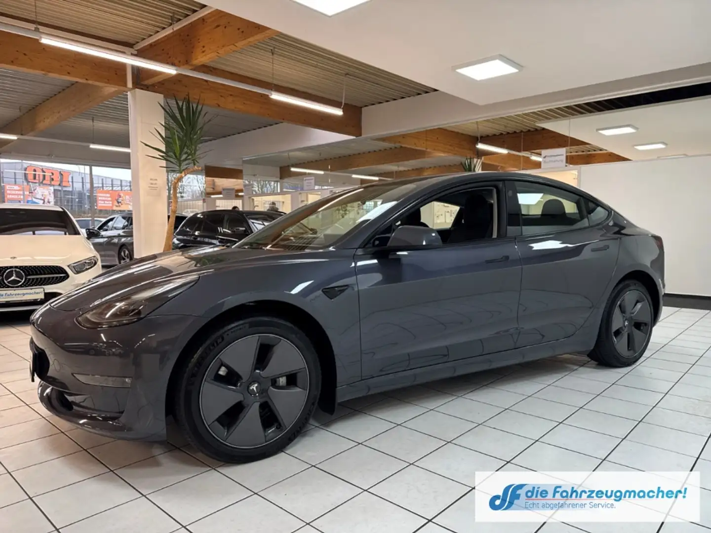 Tesla Model 3 Long Range RWD Soundsystem ACC El. Heckklappe WLAN Grau - 2