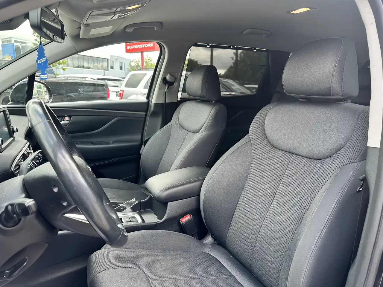 Hyundai SANTA FE снимка Hyundai SANTA FE