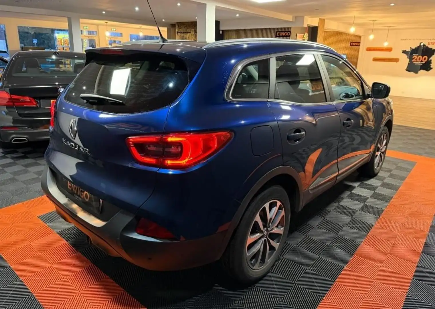 Renault Kadjar 1.2 TCE 130 ENERGY INTENS + ATTELAGE Bleu - 2