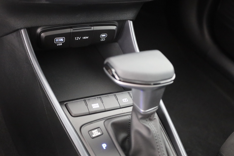 Hyundai i20 1.0 T-GDI Aut. Navi Kamera Tempomat — photo 14
