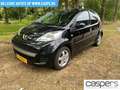 Peugeot 107 1.0-12V Black & Silver - AIRCO - 5D - APK 09/26 Schwarz - thumbnail 1