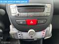 Peugeot 107 1.0-12V Black & Silver - AIRCO - 5D - APK 09/26 Schwarz - thumbnail 10