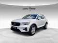 Volvo XC40 2.0 B3 Essential Bianco - thumbnail 1