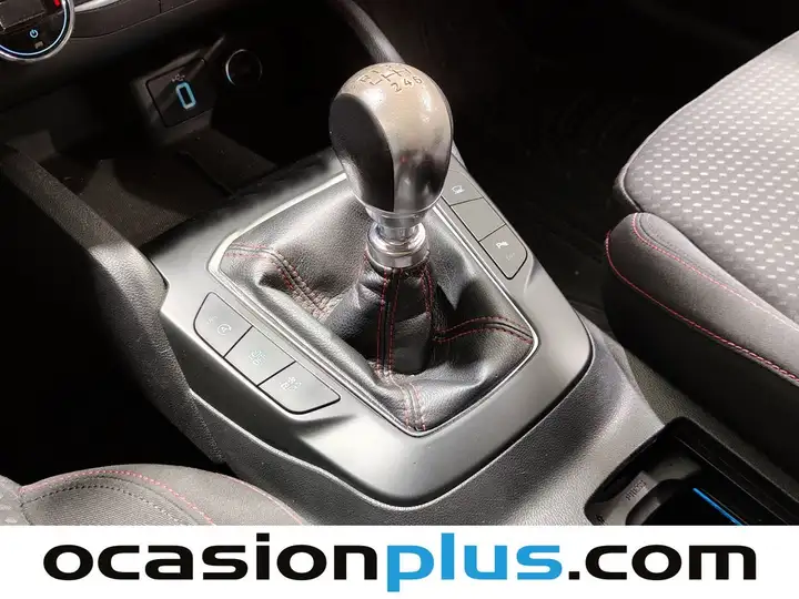 Ford Focus 1.5 Ecoboost S-T Line 2018, foto 6