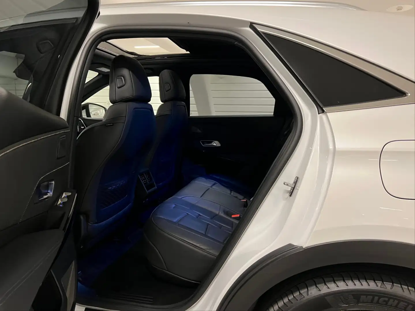 DS Automobiles DS 7 Crossback 1.6+E-TENSE+4x4+PHEV Blanc - 2