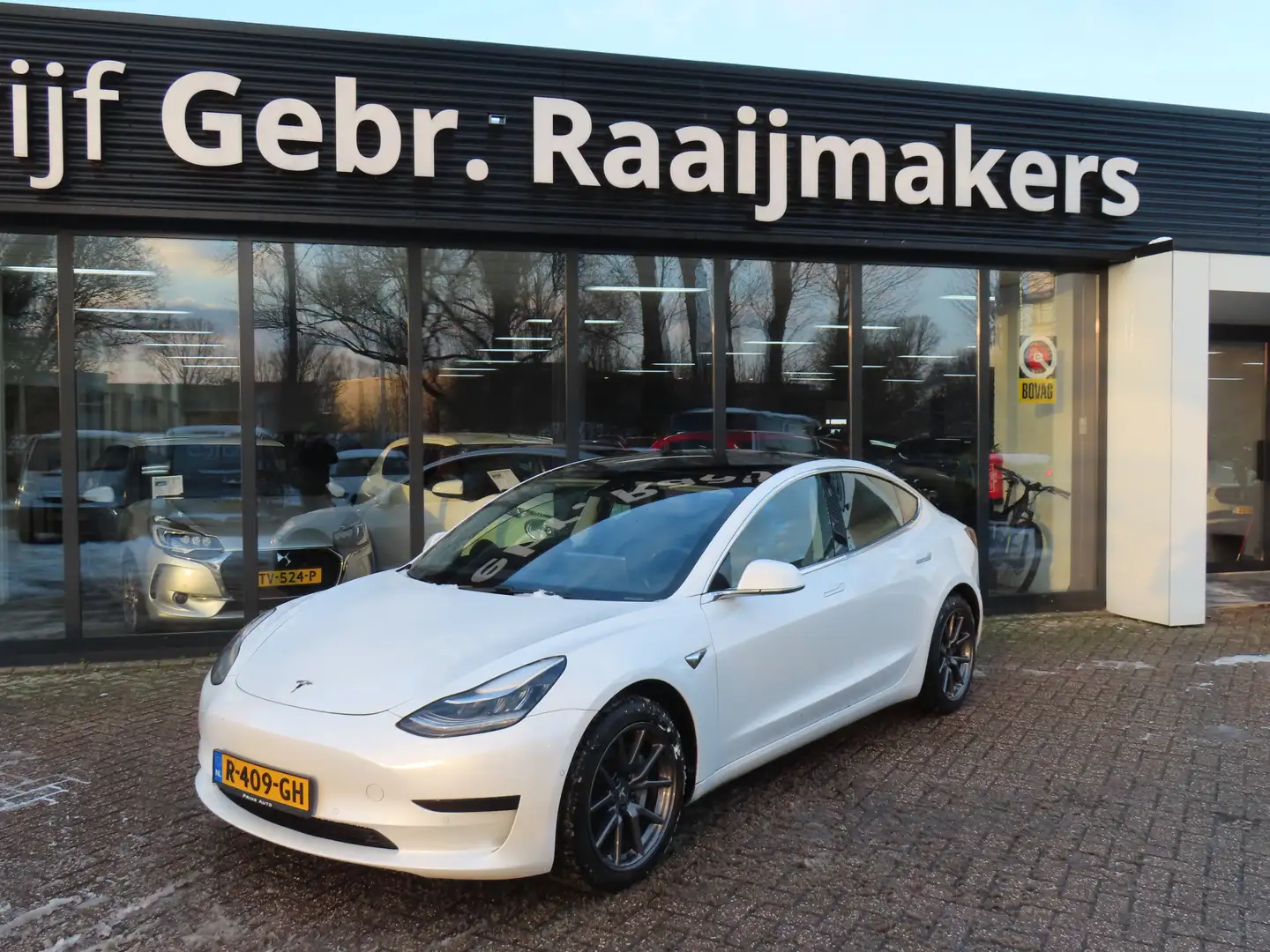 Tesla Model 3 Standard RWD Plus 60 kWh*84%SOH*13140 netto* Blanc - 1