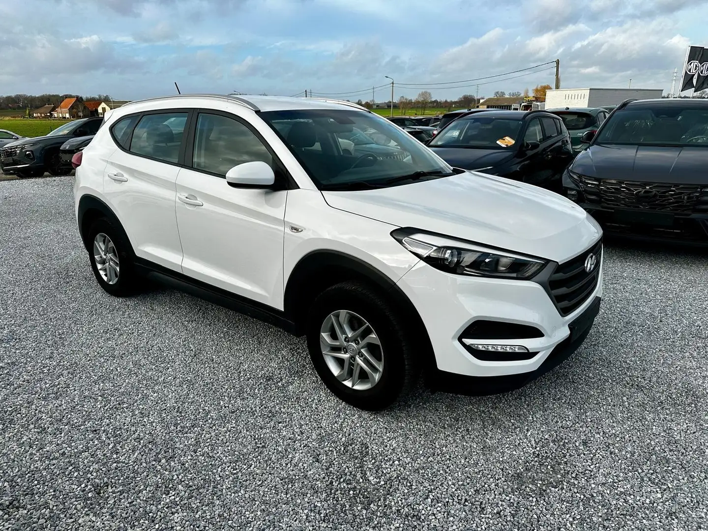 Hyundai TUCSON Tucson blue 1.6 GDi 2WD Blanc - 2