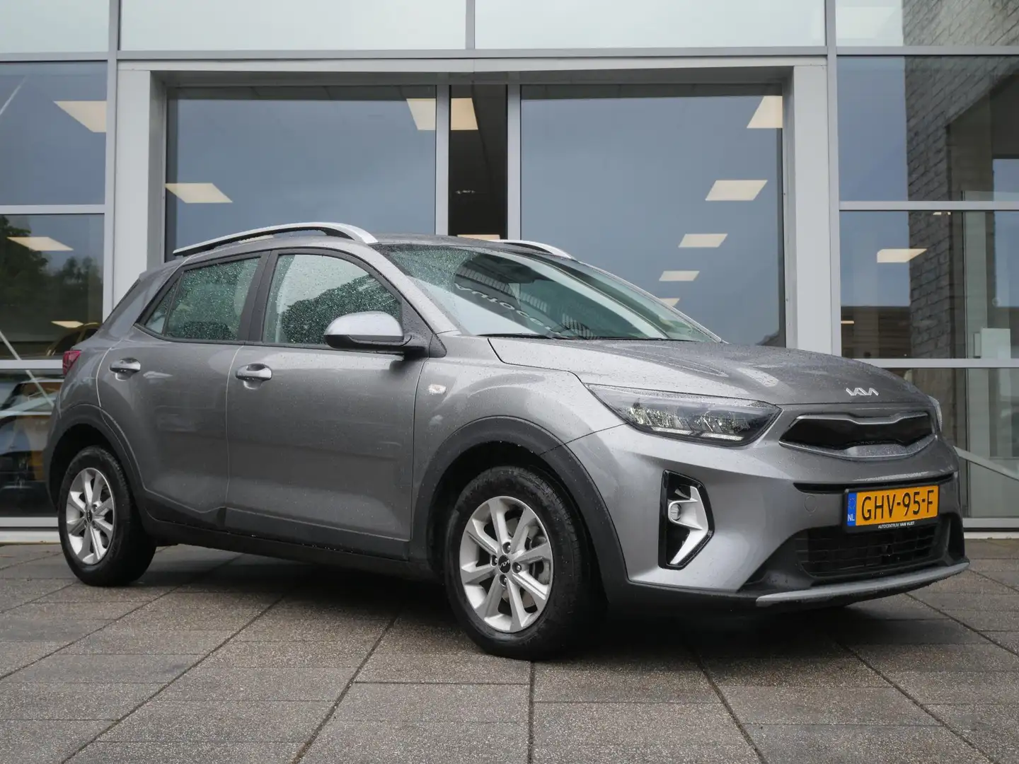 Kia Stonic 1.0 T-GDi MHEV DynamicLine | Cruise | Clima | Came Grijs - 2
