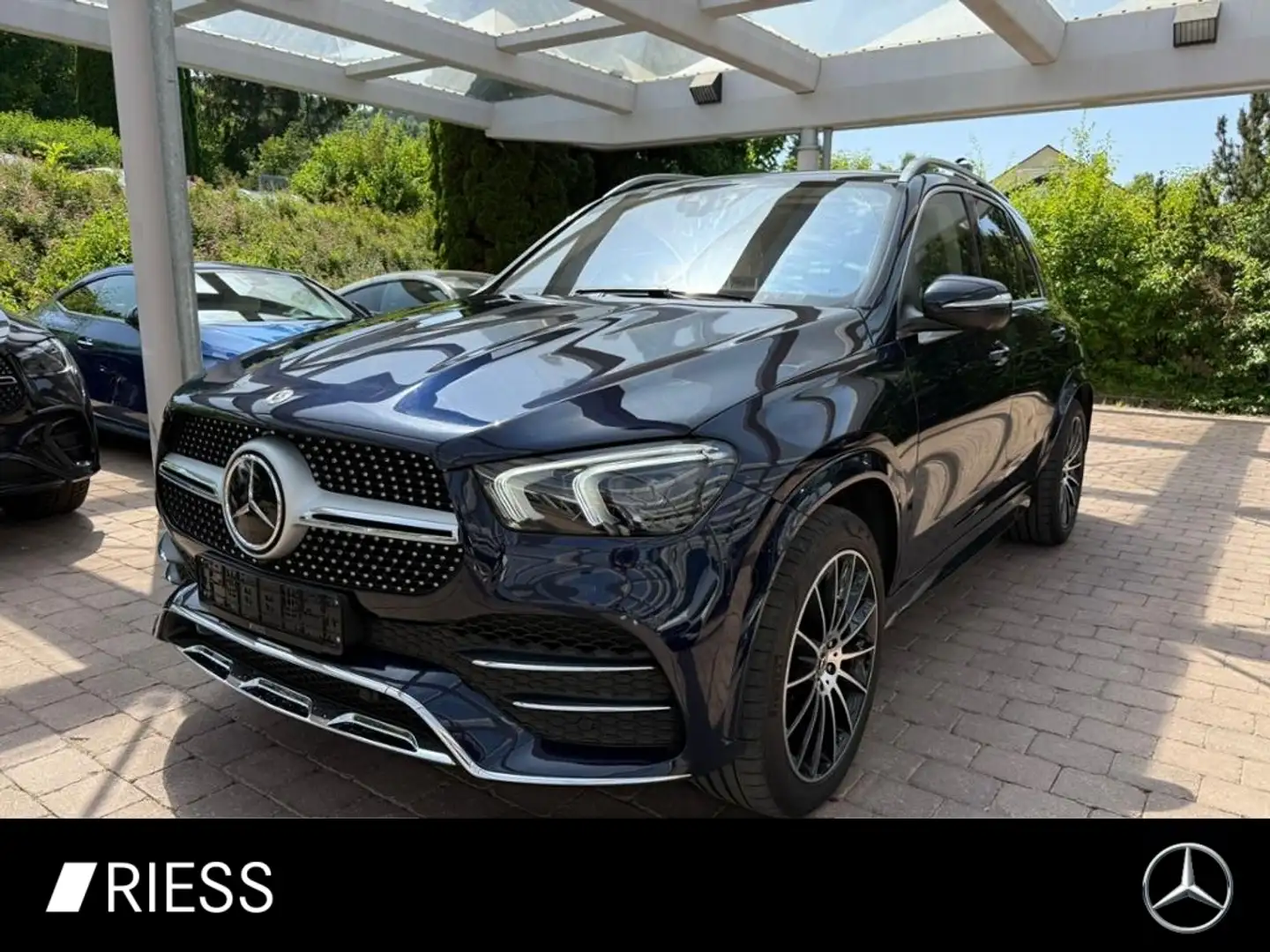 Mercedes-Benz GLE 580 4M AMG Sport Distr Pano AHK HUD Airm 21" Синій - 1