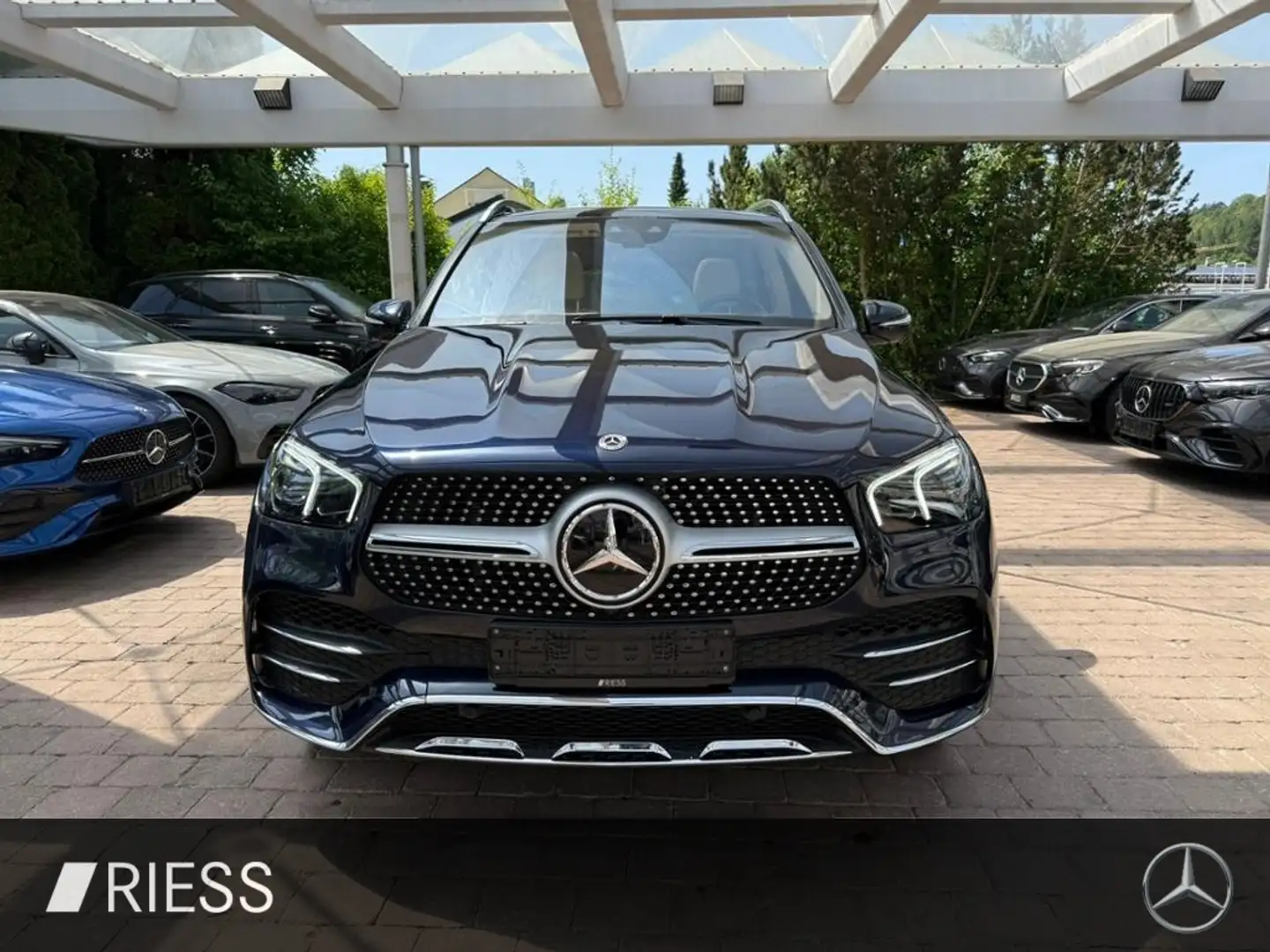 Mercedes-Benz GLE 580 4M AMG Sport Distr Pano AHK HUD Airm 21" Синій - 2
