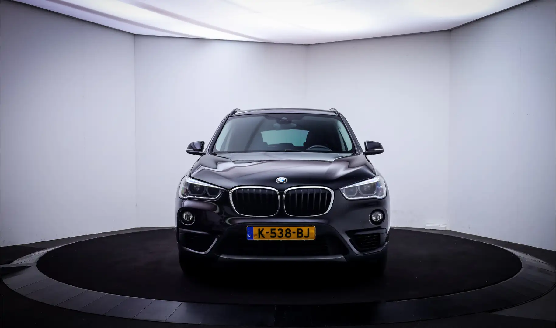 BMW X1 18iA Executive FULL LED | NAVI | STOELVERW | ELEK Negro - 2