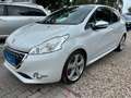 Peugeot 208 GTi*1.HD*Klima*SHZ*Navi*JBL*Leder*TÜV NEU Weiß - thumbnail 4