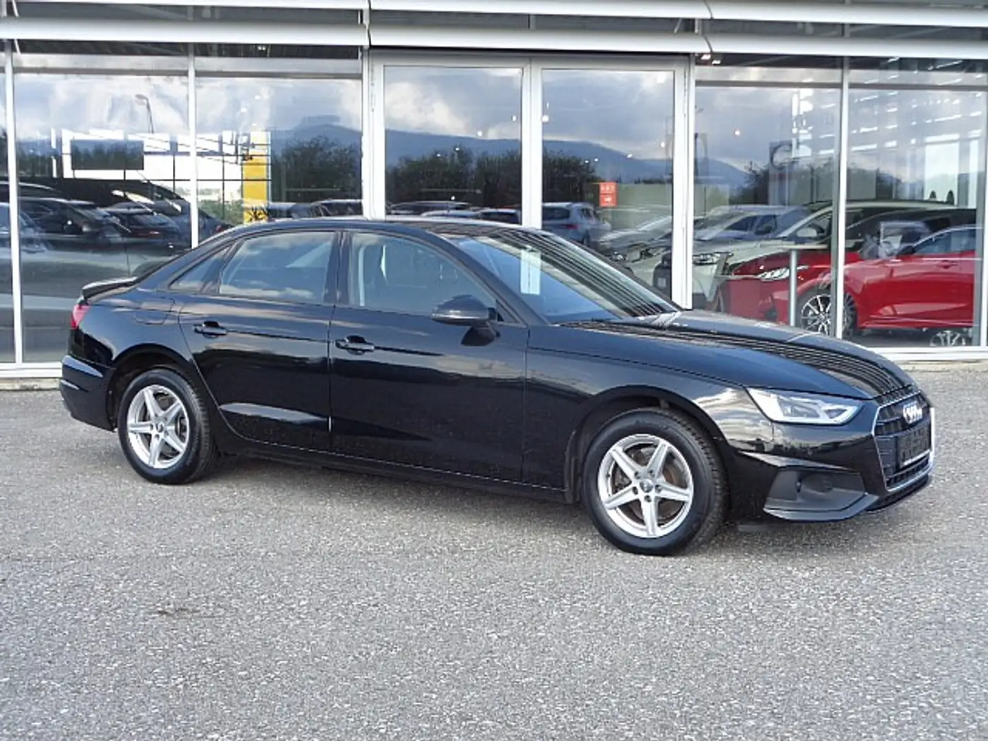 Audi A4 30 TDI S-tronic *Navi *LED *Top Noir - 2