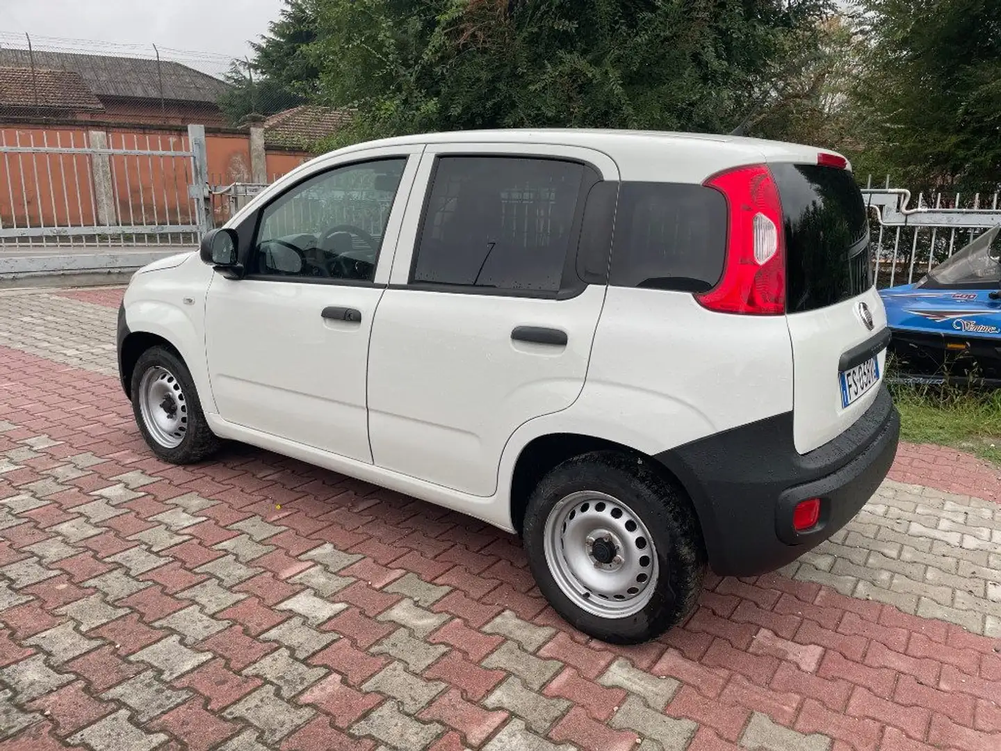 Fiat Panda 1.2 Pop Van 2 posti Bianco - 2