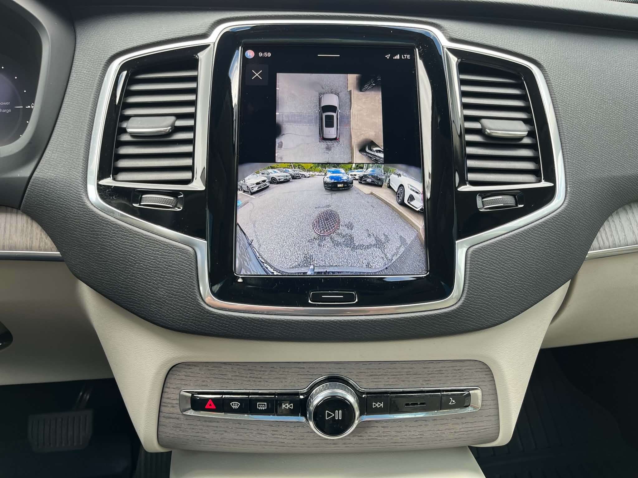 2024 Volvo XC90 T8 eAWD PHEV Plus Bright Theme 7-Seater thumb 21