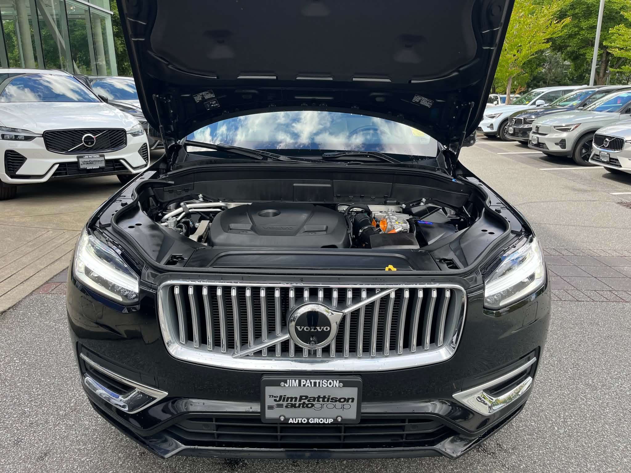 2024 Volvo XC90 T8 eAWD PHEV Plus Bright Theme 7-Seater thumb 25