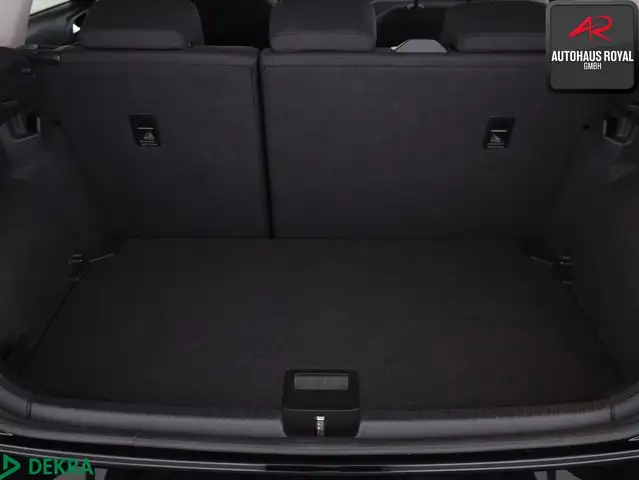 Volkswagen Polo view 12