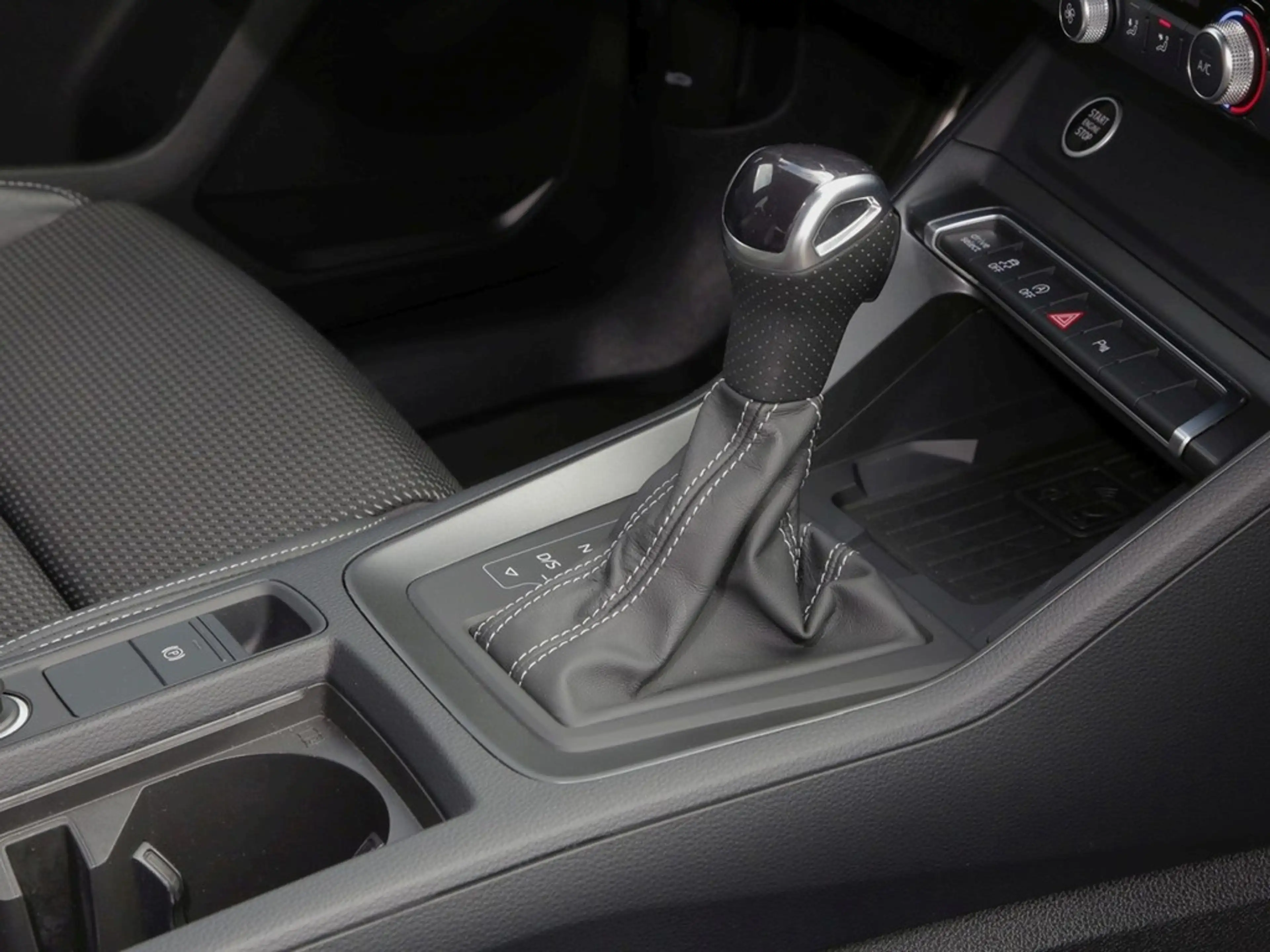 Audi Q3 Sportback 35 TFSI S line AHK*NAVI*VIRTUAL*R-CAM... — photo 14