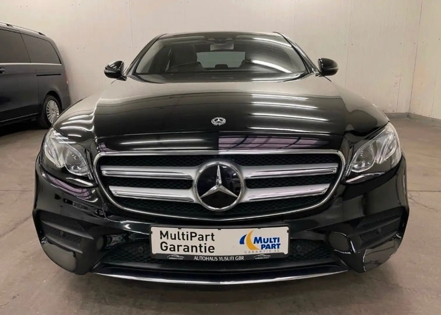 Mercedes-Benz E 250 E-Klasse 9G-TRONIC Negro - 1